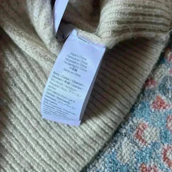 J Crew wool-blend puff sleeve cardigan - Picture 3 of 8